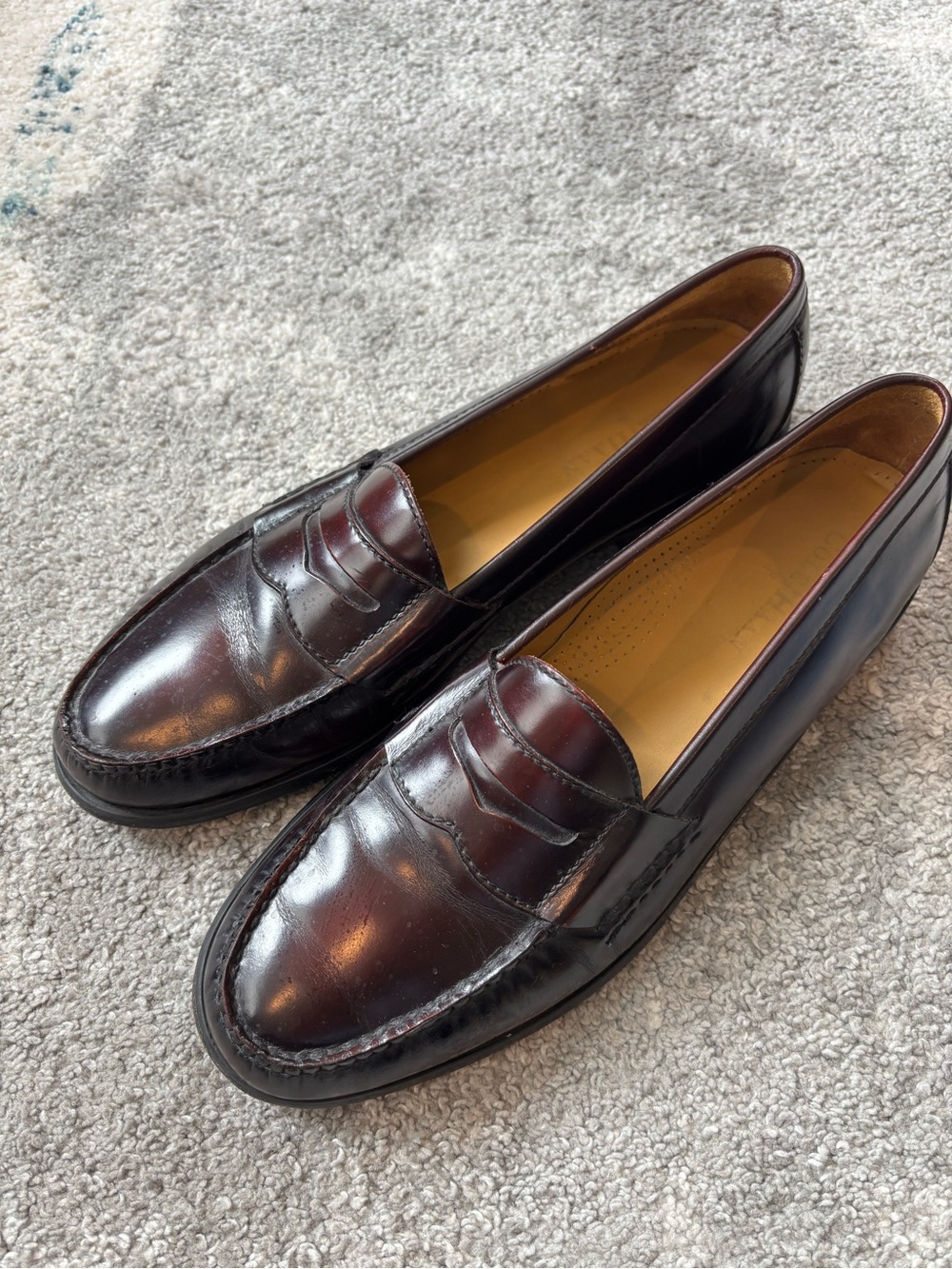 Cole Haan Men's pinch Penny Loafers in classic burgundy sz 11.5
